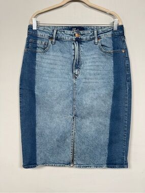Gap Women's Two-Tone Denim Slit Hem Pencil Skirt, Size 12, Great Condition